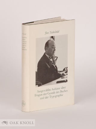 Order Nr. 24628 AUSGEWAHLTE AUFSATZE UBER FRAGEN DER GESTALT DES BUCHES UND DER TYPOGR APHIE. Jan...