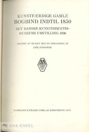 KUNSTFÆRDIGE GAMLE BOGBIND INDTIL 1850.